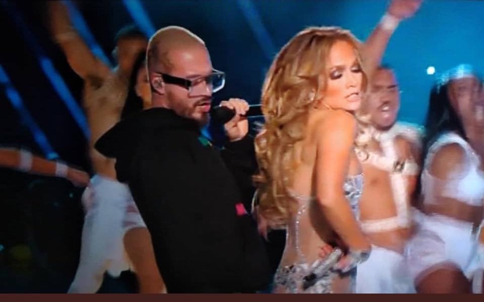 2719E8E1-540A-450C-A6E0-2B6BD9080312