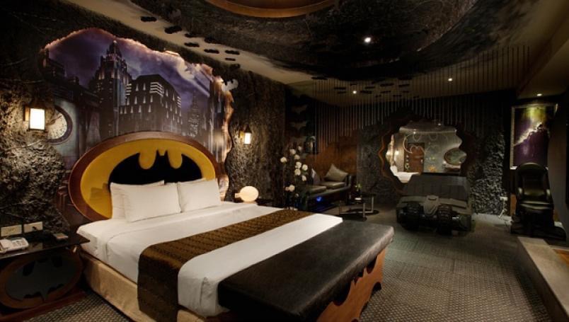 Baticueva del amor: Inauguran hotel con habitación de Batman
