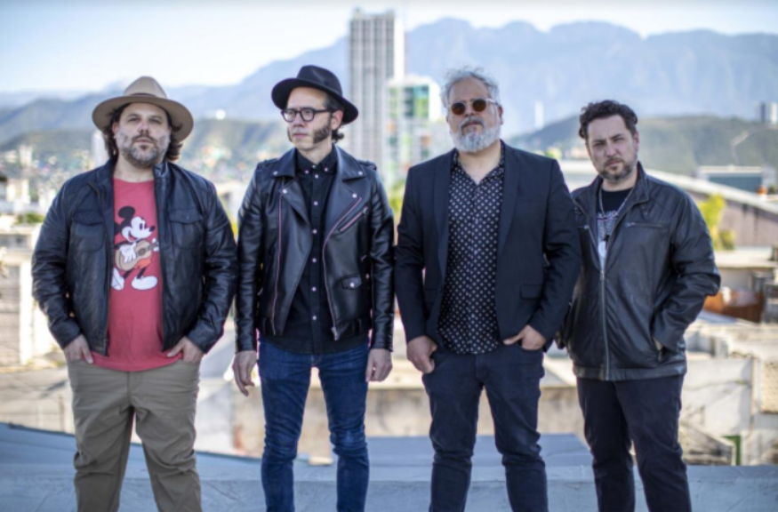 Bufalo Blanco , vuelve junto a javier Blake