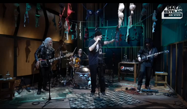 2CB5A4A4-F8FA-49A5-A7BB-426D1DE61DC5