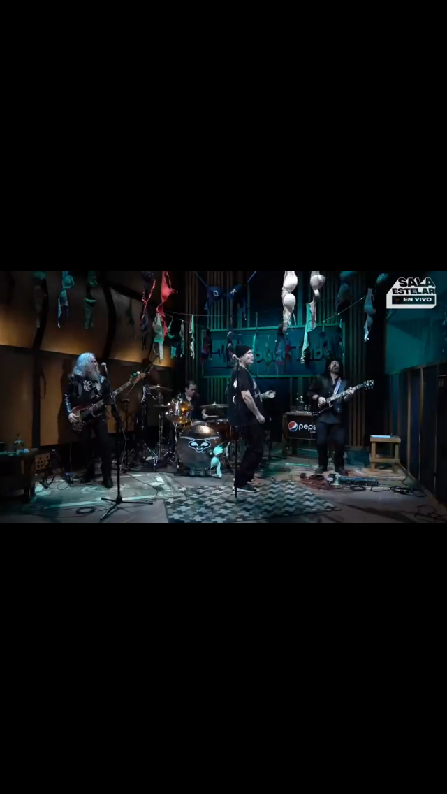 AB3CCEA6-E56E-41FD-B662-E3A1DB4C6EC4