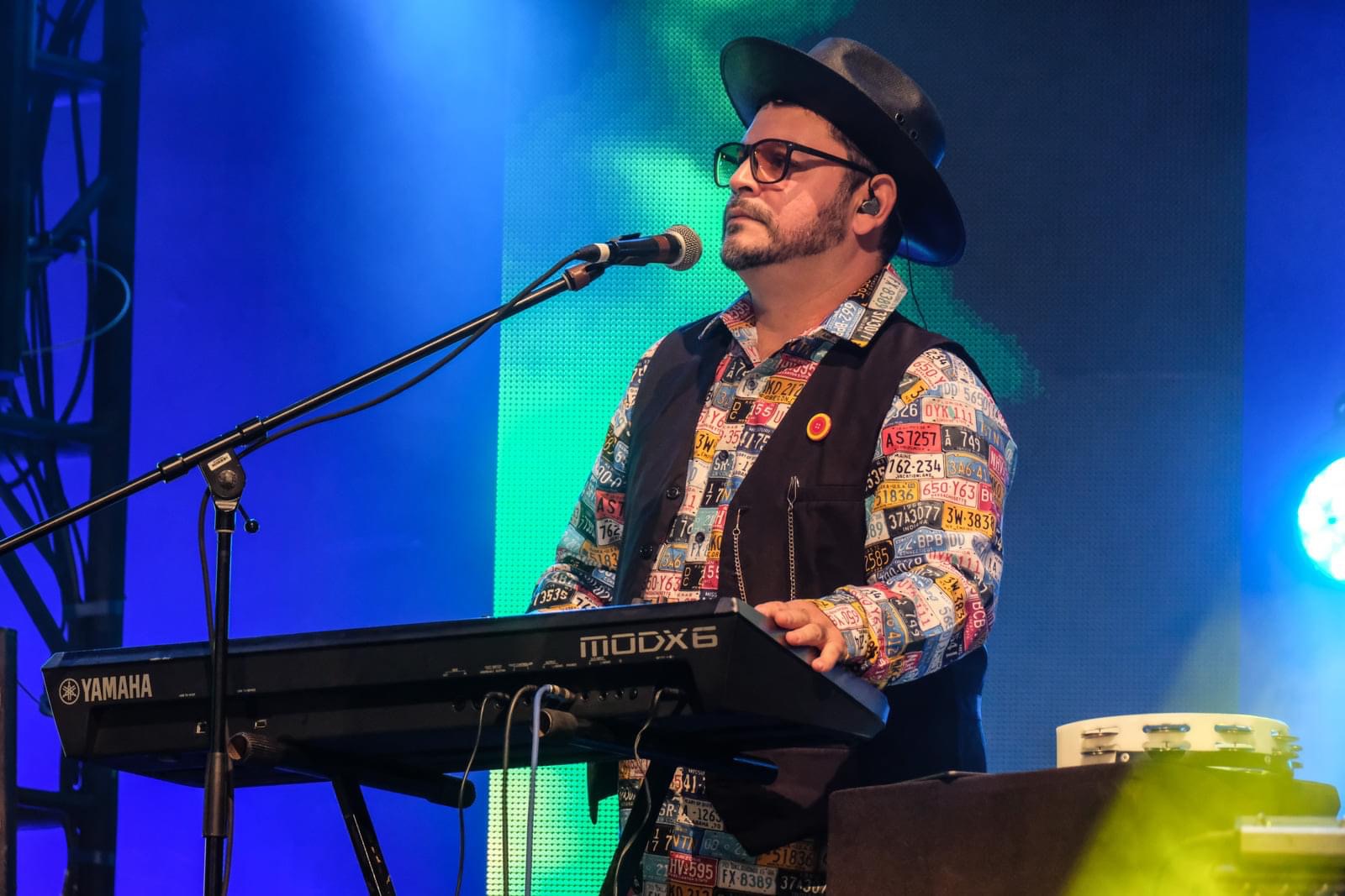 2D7AFE7C-A1E0-4595-9C03-C6D61B6E65E6