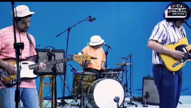 A144718B-2DD0-41CC-BD97-5220D87E6269