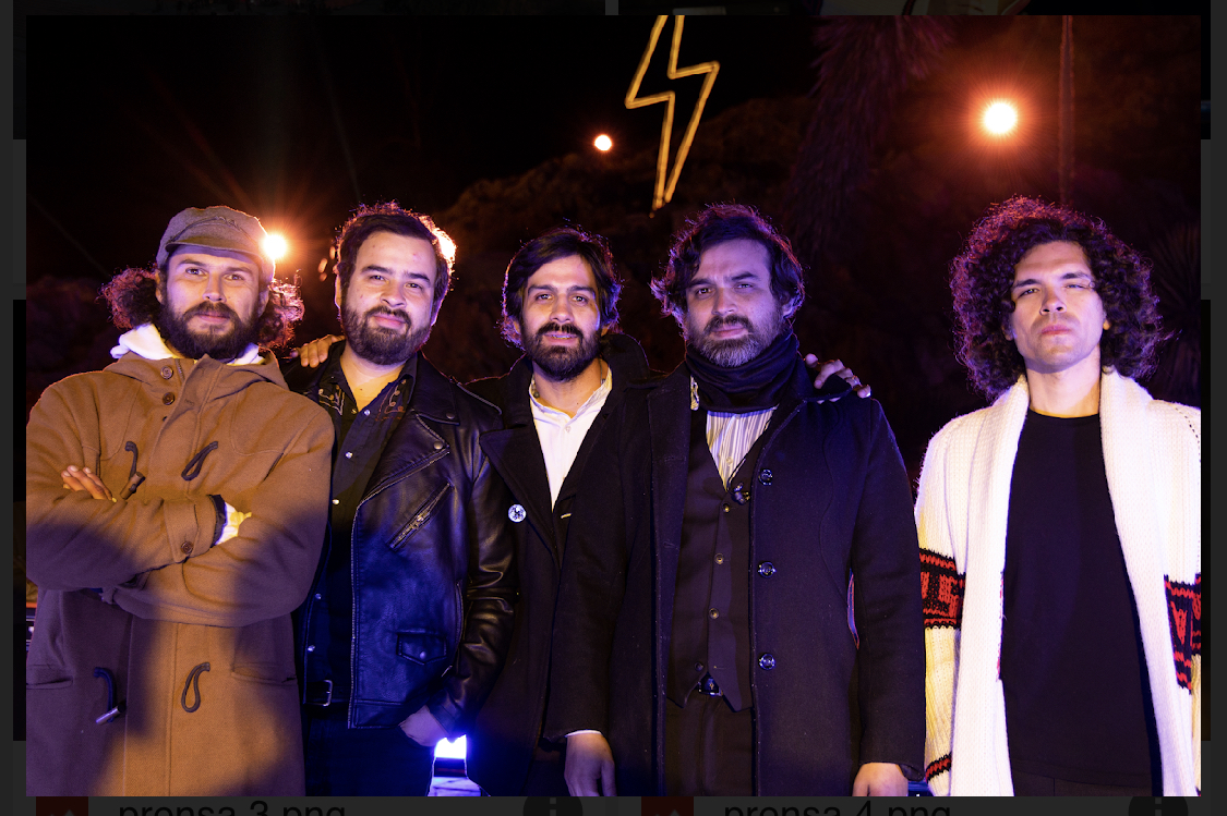 DAC095C6-675F-4561-B1F7-BB7050E459F7