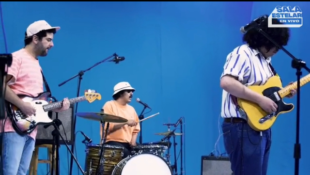 E61EFCB3-5714-4D46-9433-7636B89E959C