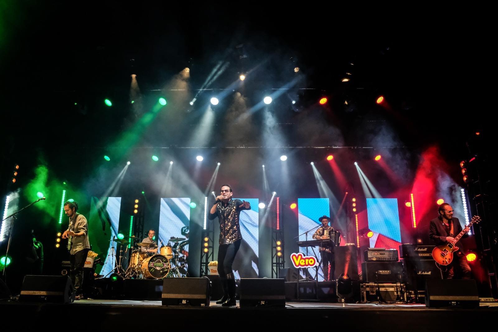 F950DC07-A534-4069-AC73-4CDA968199C9