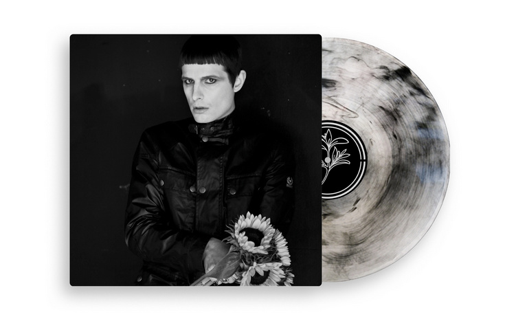 ColdCave_CherishTheLight_Reedición_01