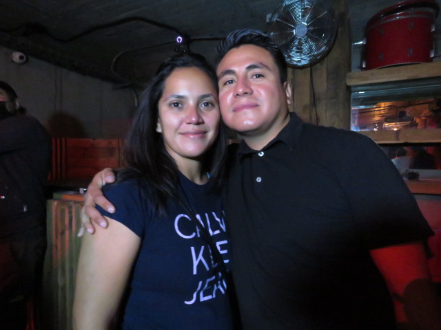 Fans de Manuel Suarez en su concierto acustico (160)