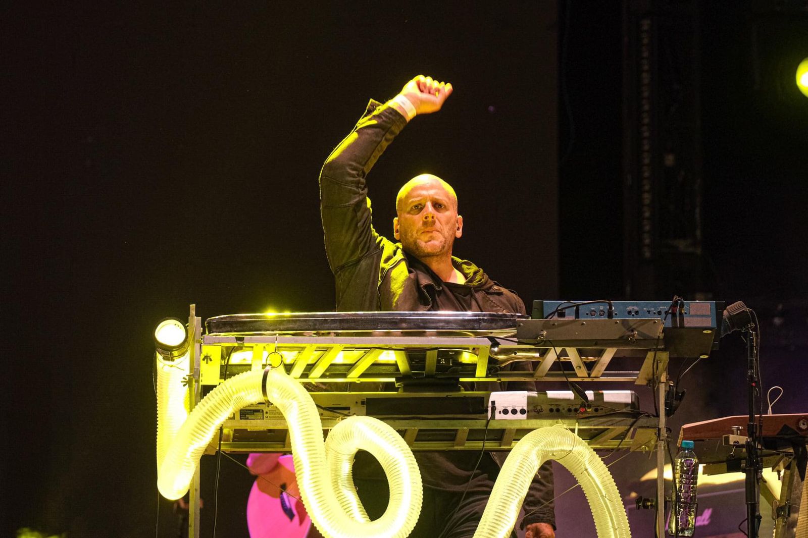 Galería de Moenia en autoconcierto 2021 en el Autódromo Hermanos Rodríguez (23)