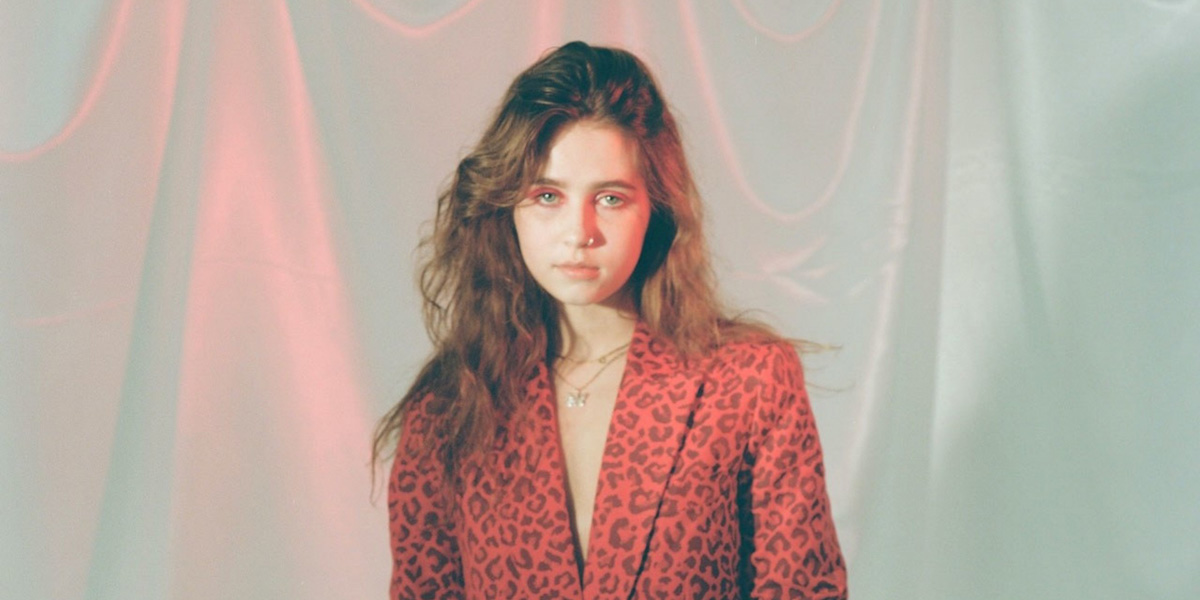 Clairo (1)