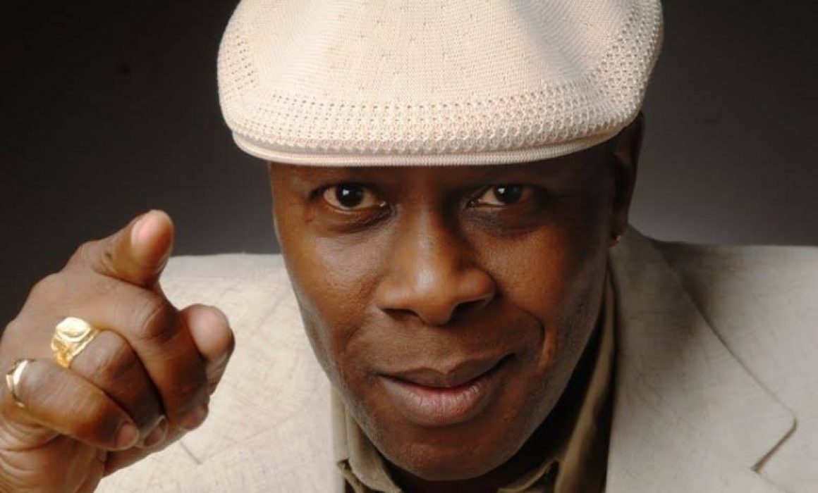 IBRAHIM FERRER JR FOTO2