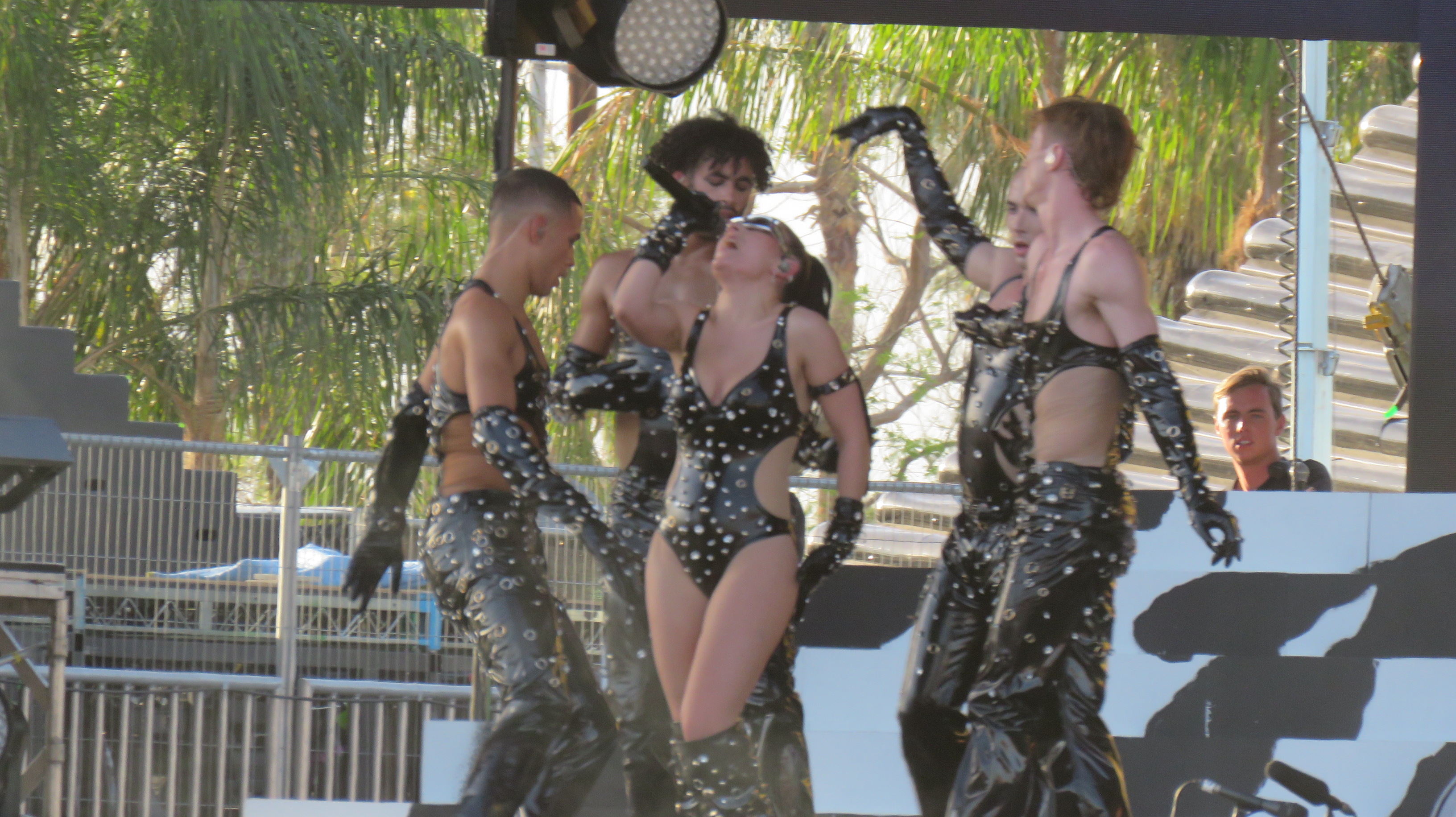 Charli XCX en Coachella 2023 (18)