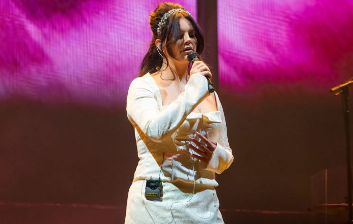 Lana Del Rey anuncia conciertos sorpresa para julio en Dublín