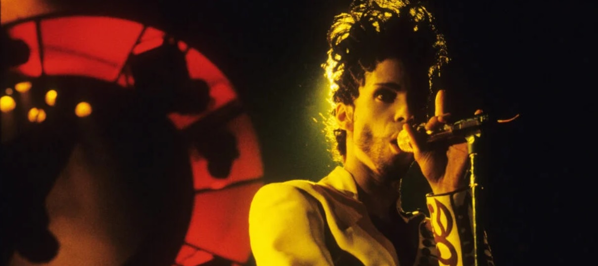 Escucha Un Par De Rarezas De Prince Inéditas