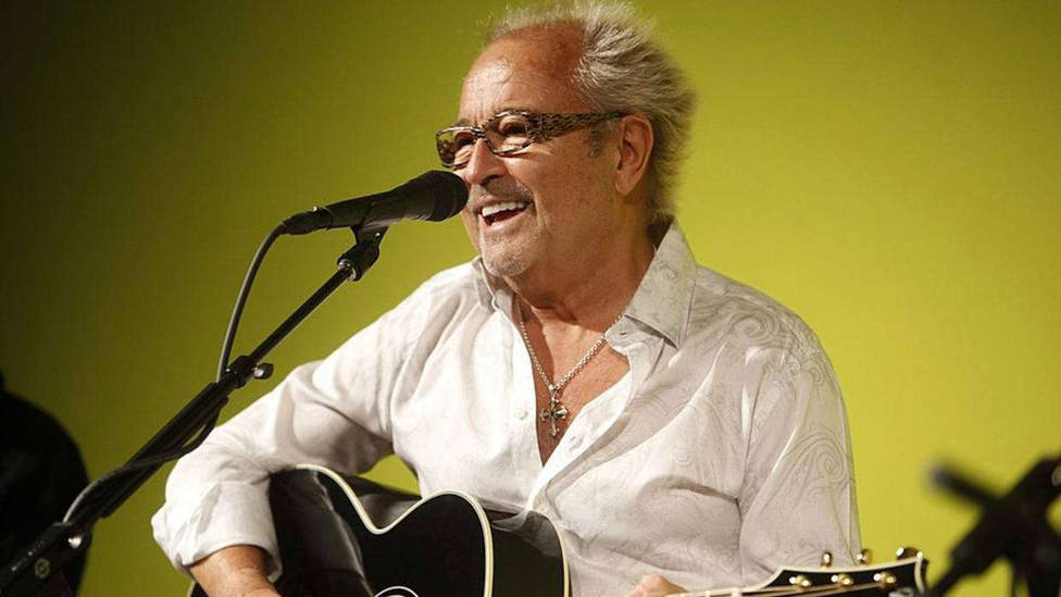 Mick Jones, guitarrista de Foreigner desvela que tiene Parkinson