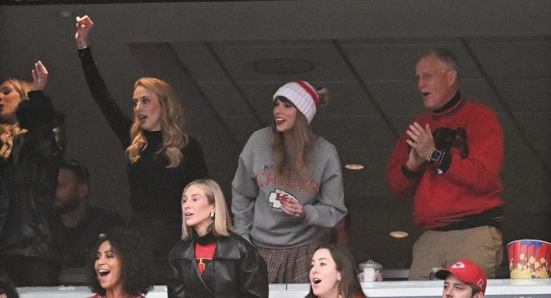 Padre de Taylor Swift bajo investigación