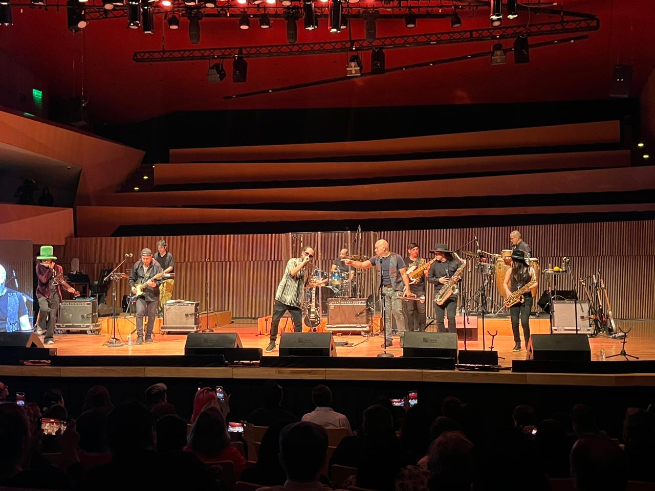 0799aa4b-2b3f-407c-8545-f40c76242ee4