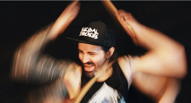 El ex baterista de Slipknot, Jay Weinberg, se une a Suicidal Tendencias