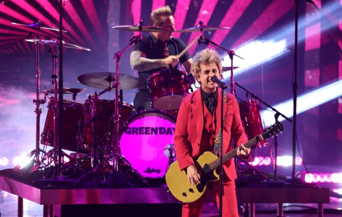 Green Day adelanta la gira mundial de 'Saviors' tocando 'Dookie' y 'American Idiot' en su totalidad