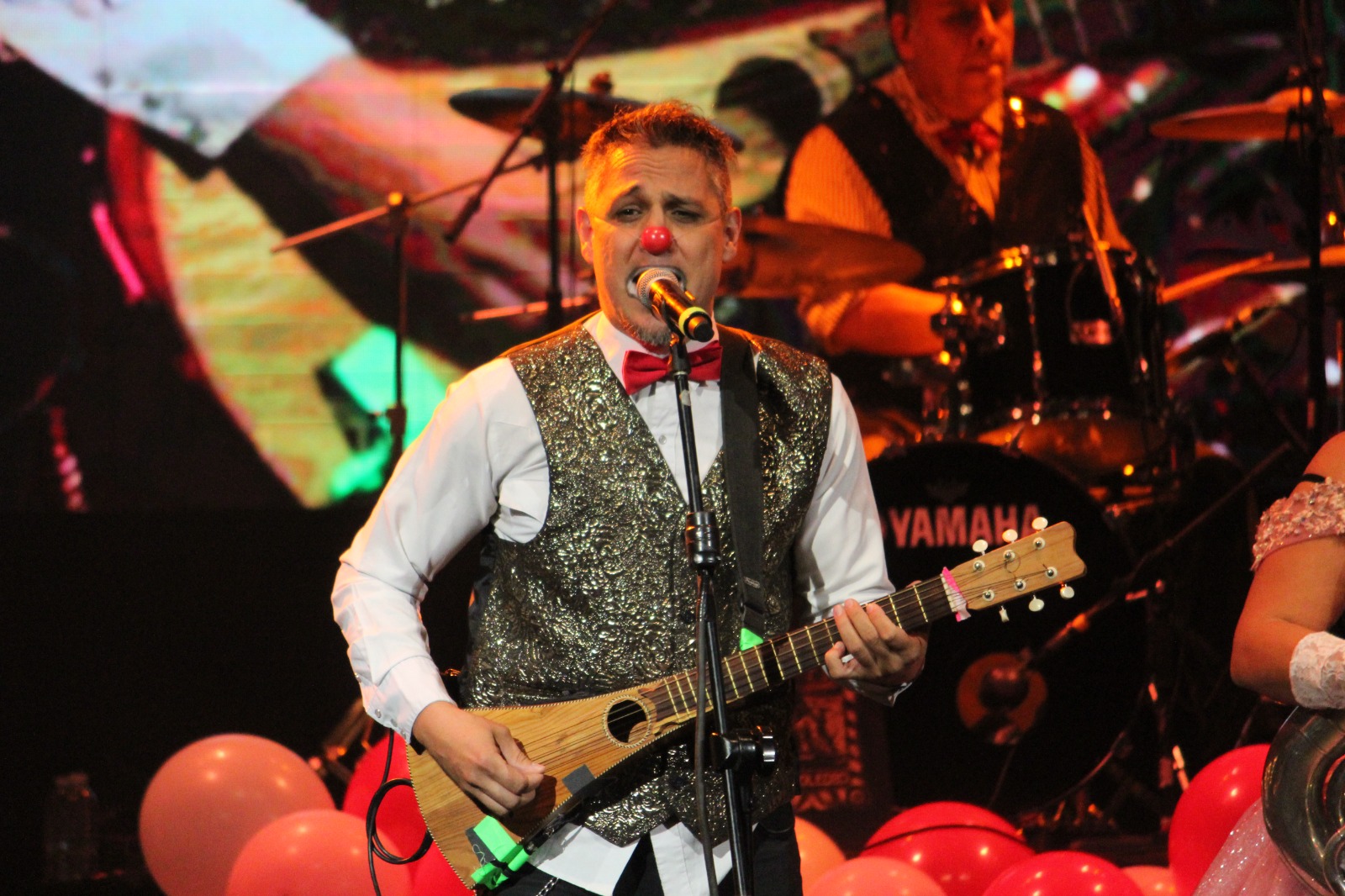 Trisciclo Circus Badn XV años Teatro Metropolitan (10)