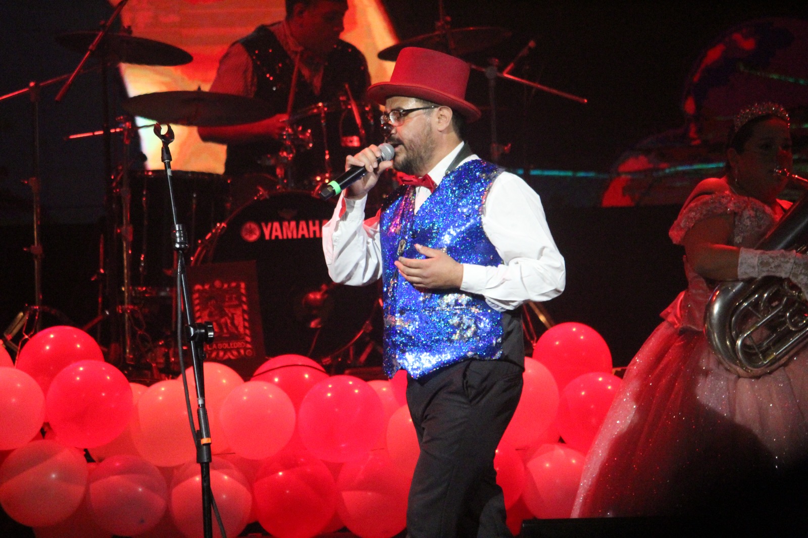 Trisciclo Circus Badn XV años Teatro Metropolitan (3)