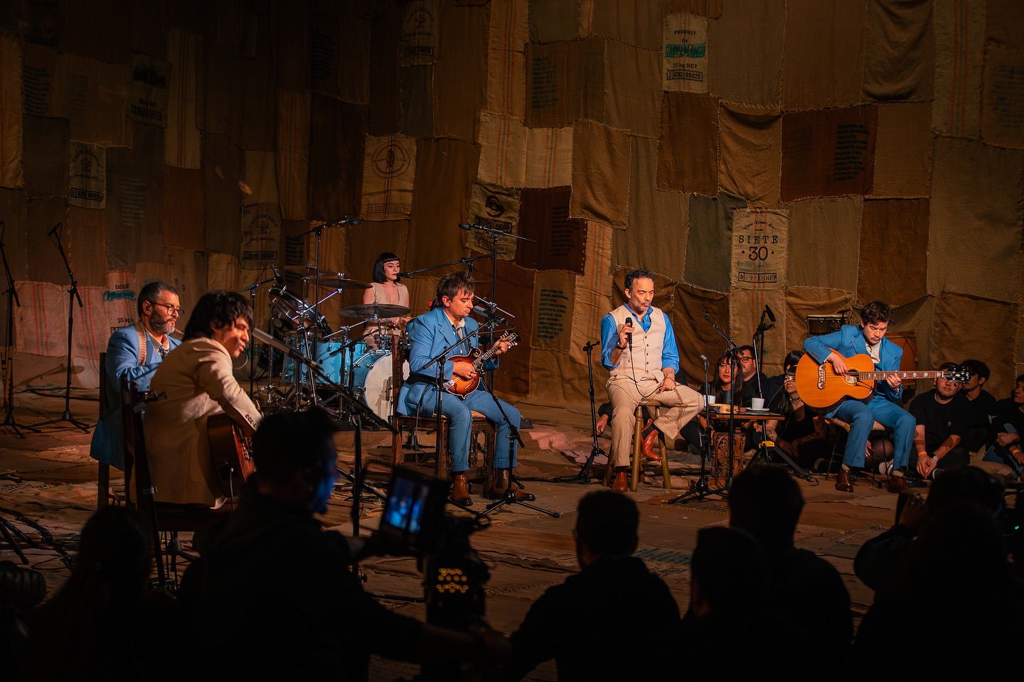 LOS BUNKERS UNPLUGGED