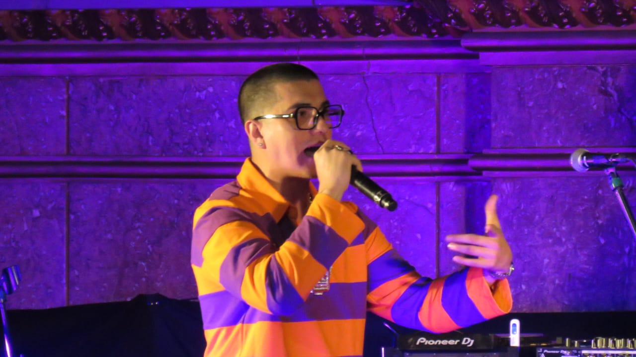 ROBOT95_VIVE_LATINO_CONFERENCIA (1)