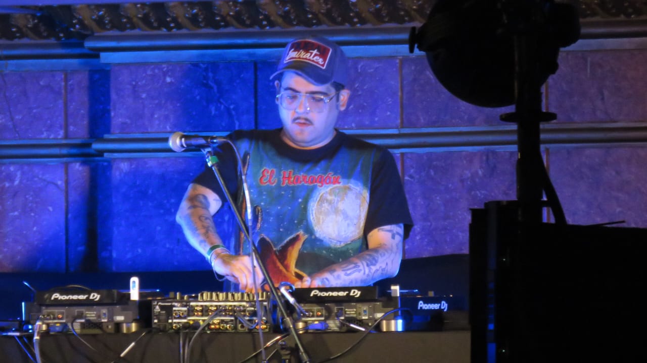 ROBOT95_VIVE_LATINO_CONFERENCIA (15)