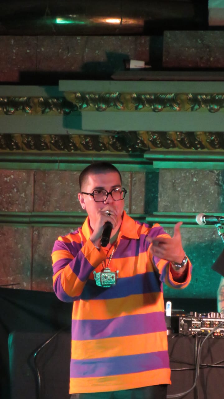 ROBOT95_VIVE_LATINO_CONFERENCIA (2)