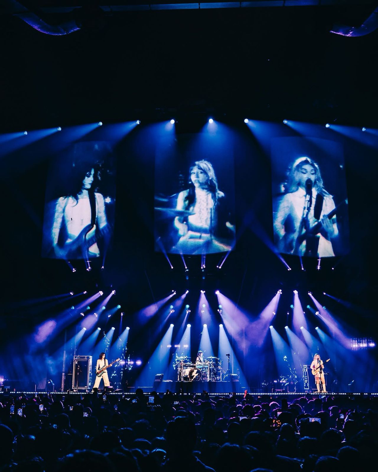 THE_WARNING_AUDITORIO_CITIBANAMEX_MONTERREY (4)
