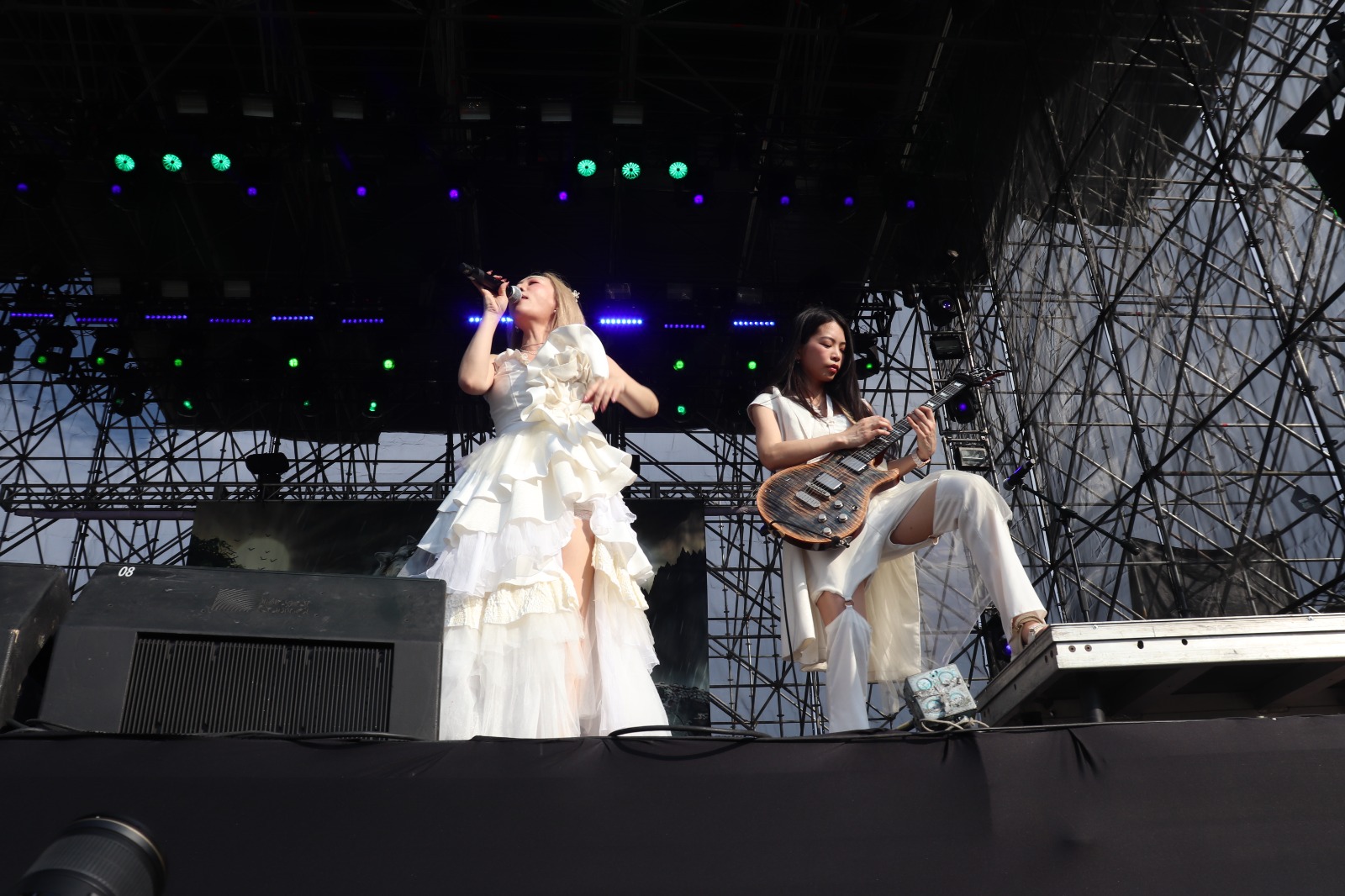 LOVEBITES _ TITANS OF METAL (49)