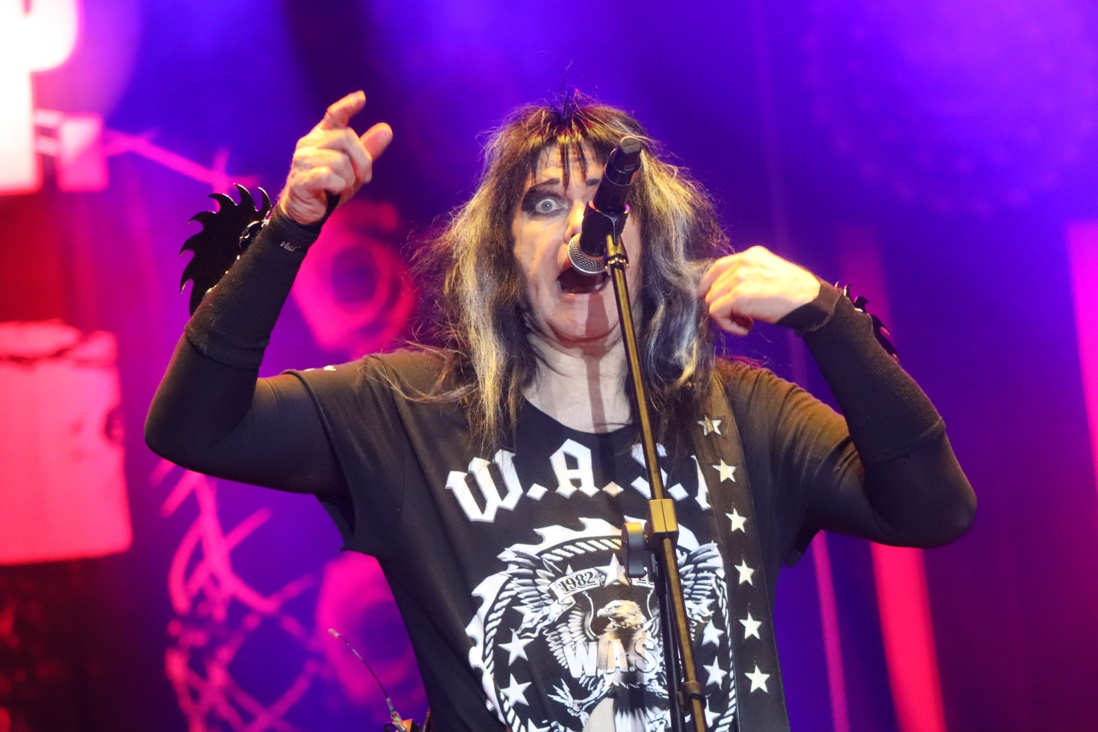 W.A.S.P. TITANS OF METAL (39)