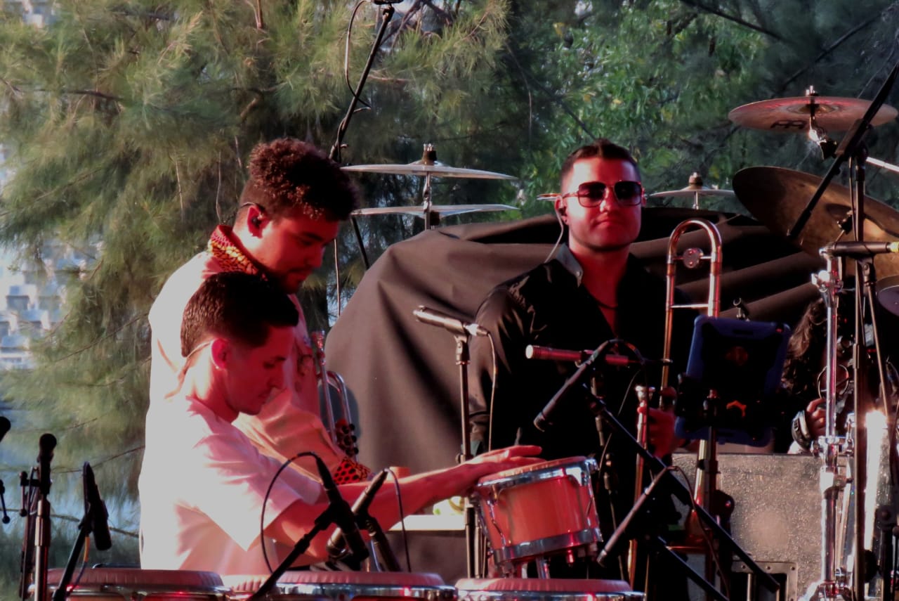 DRACO_ROSA_VIVE_LATINO_2025 (9)