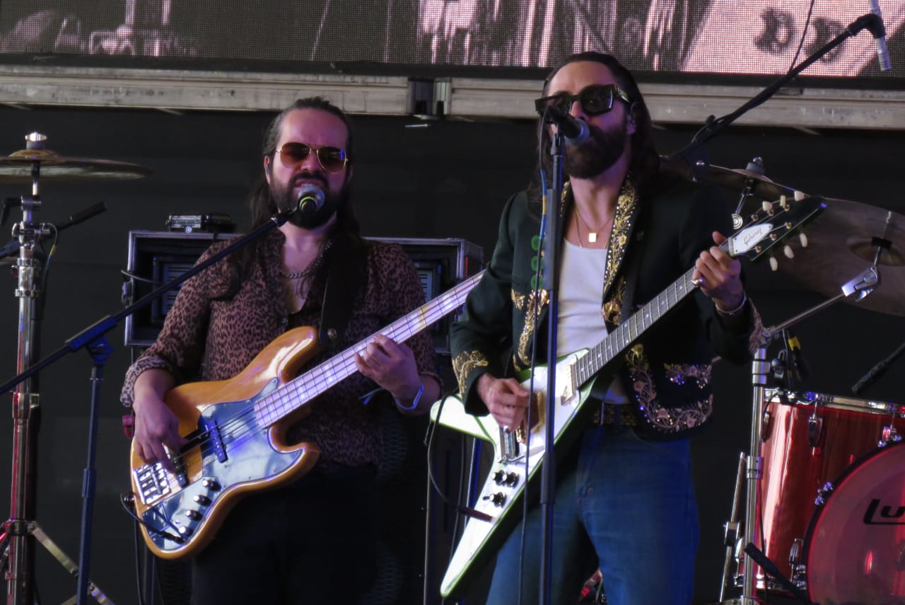 JAY_DE_LA_CUEVA_VIVE_LATINO_2025 (12)