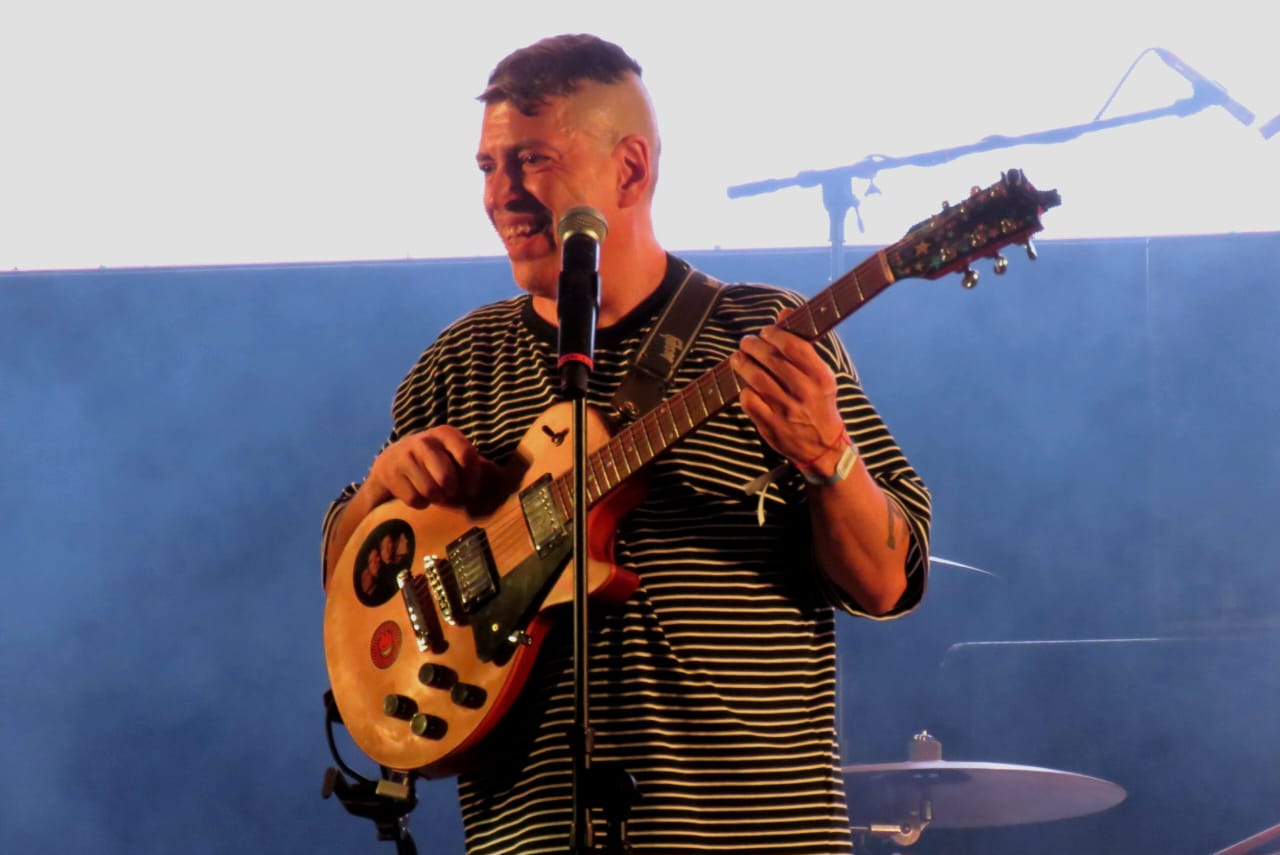 LOS_ESQUIZITOS_VIVE_LATINO_2025 (1)