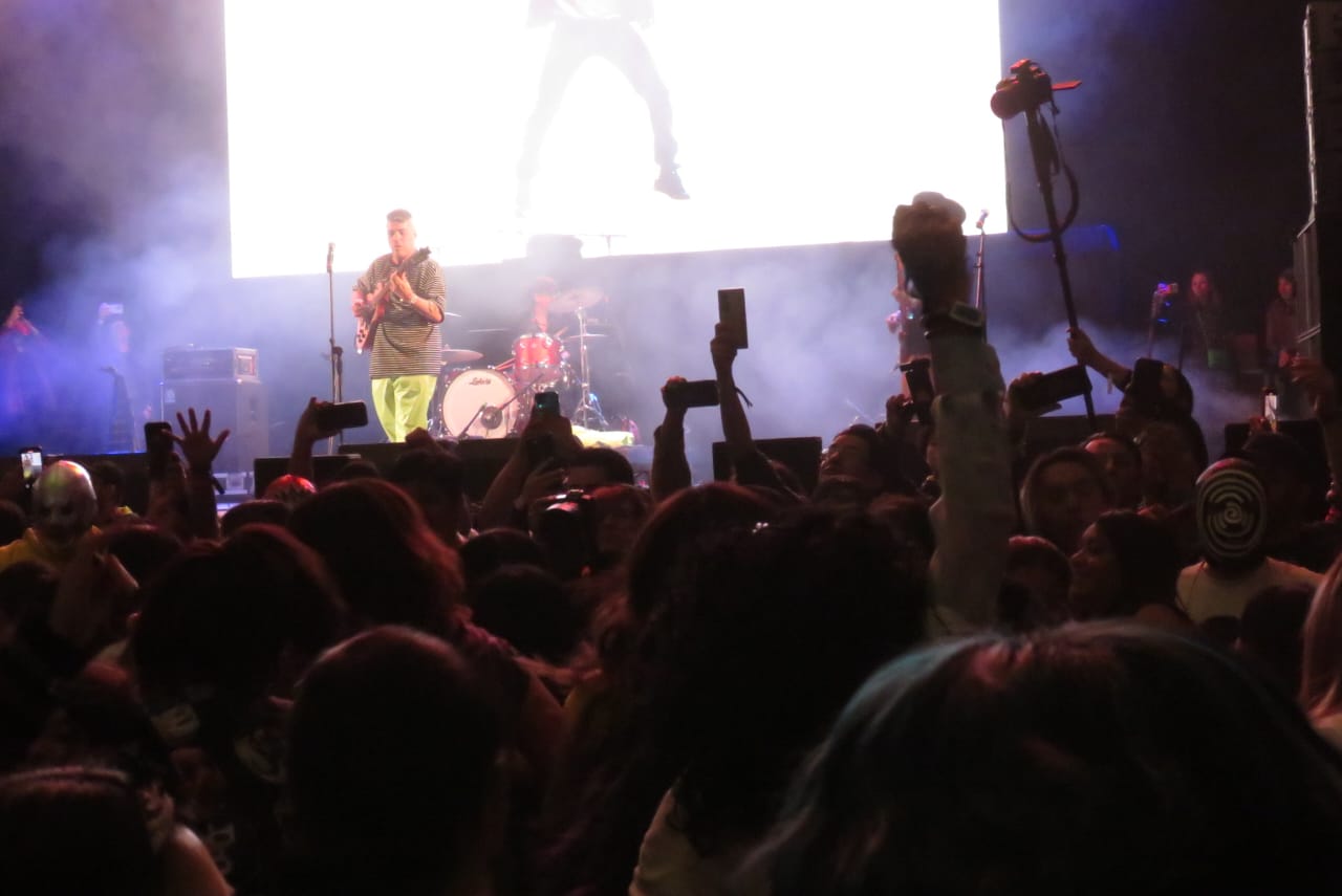 LOS_ESQUIZITOS_VIVE_LATINO_2025 (17)