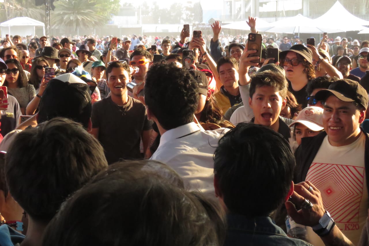 USTED_SEÑALEMELO_VIVE_LATINO_2025 (19)