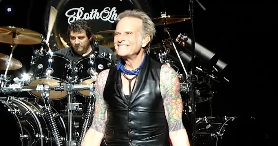 David Lee Roth interpreta todos los clásicos de Van Halen