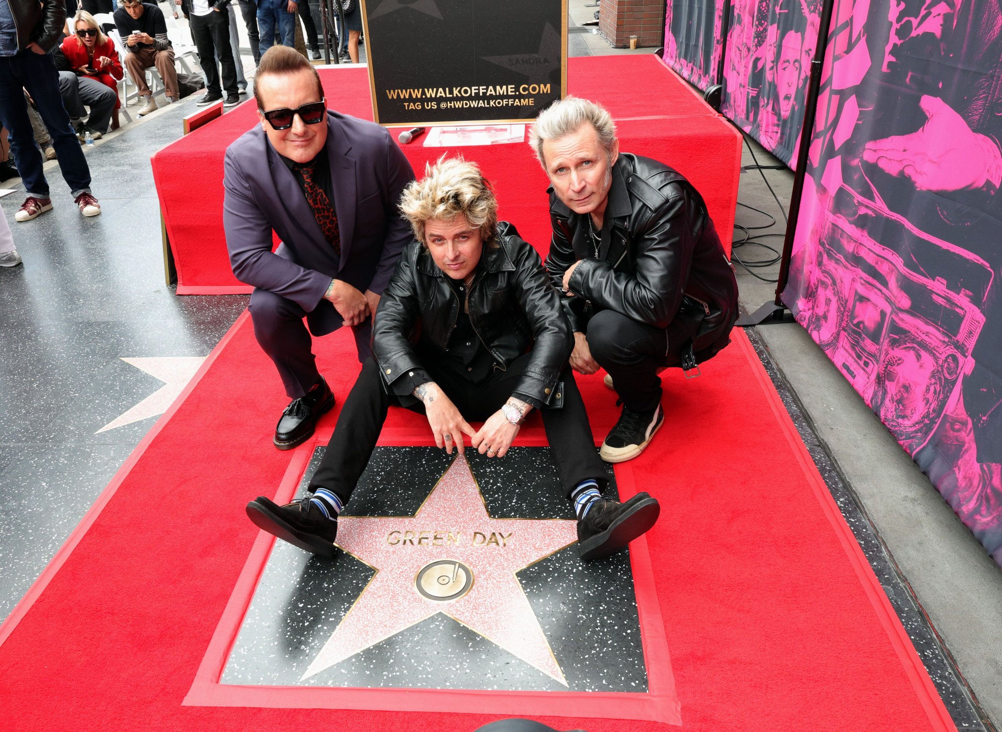 Green Day recibe estrella en Hollywood