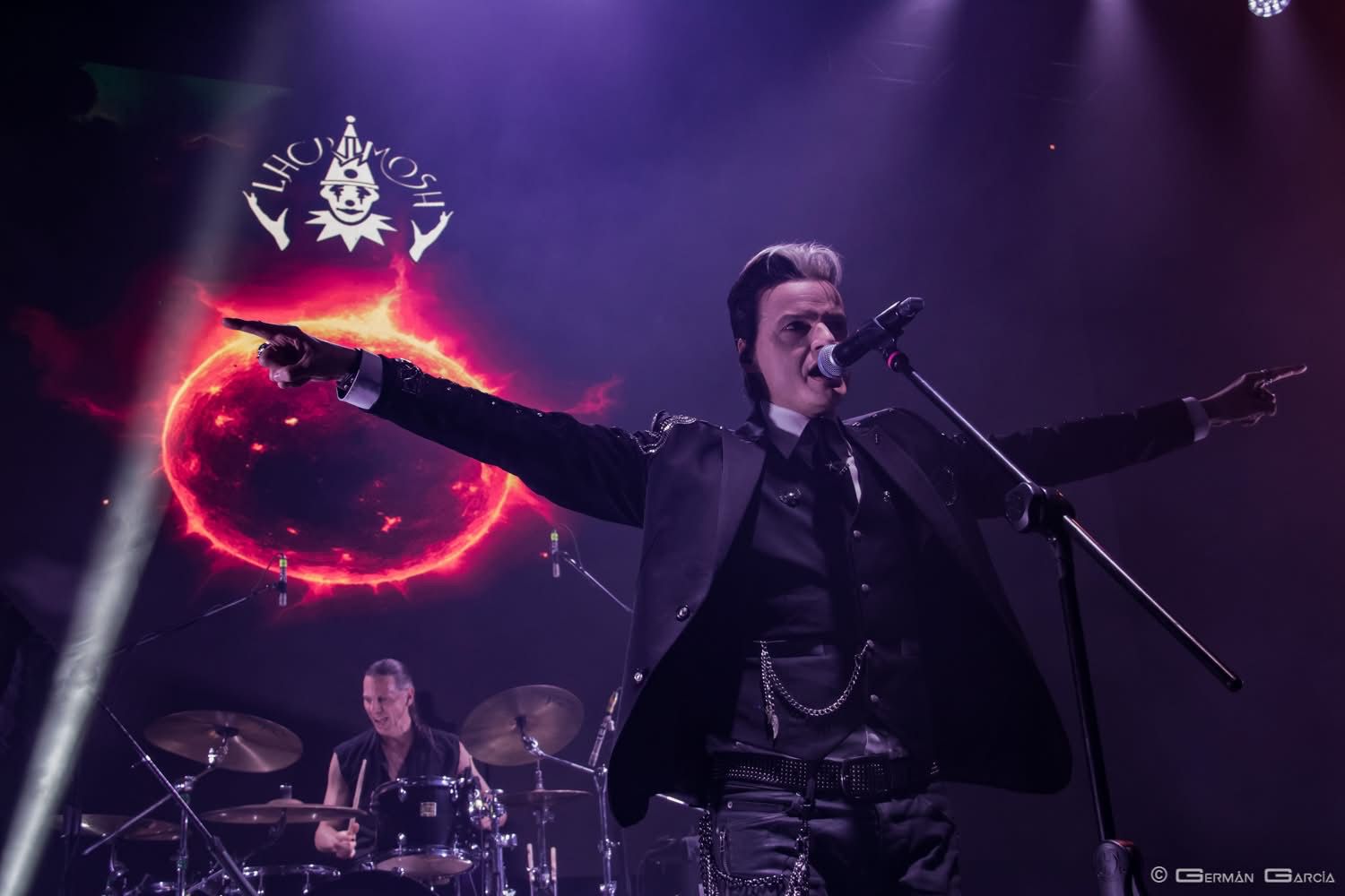 LACRIMOSA CIRCO VOLADOR (1)