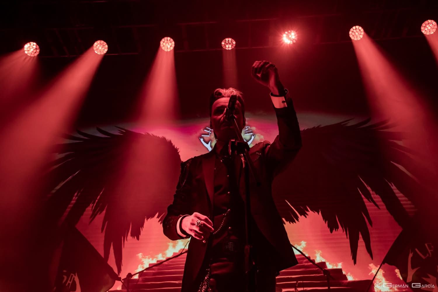 LACRIMOSA CIRCO VOLADOR (3)