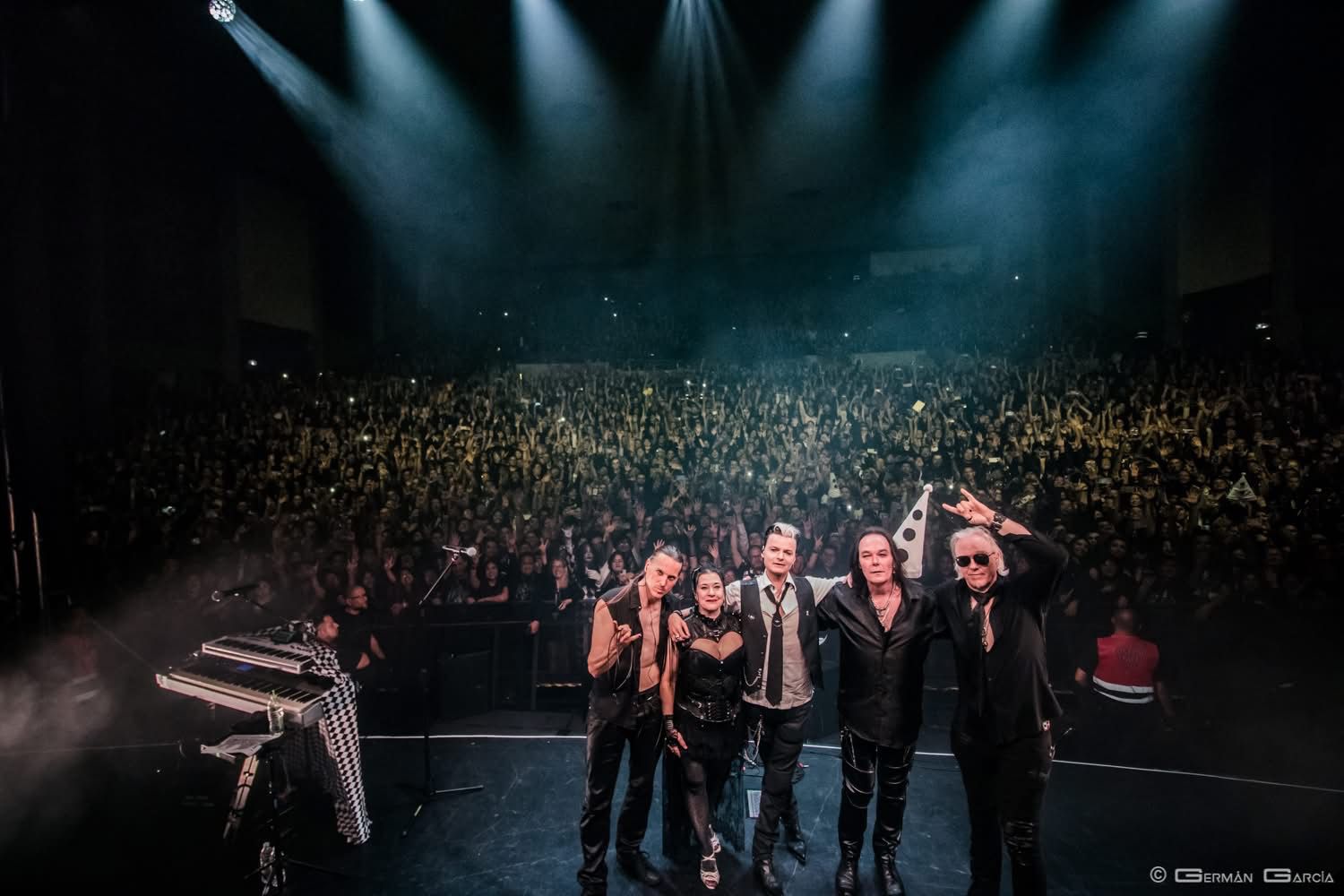 LACRIMOSA CIRCO VOLADOR (7)