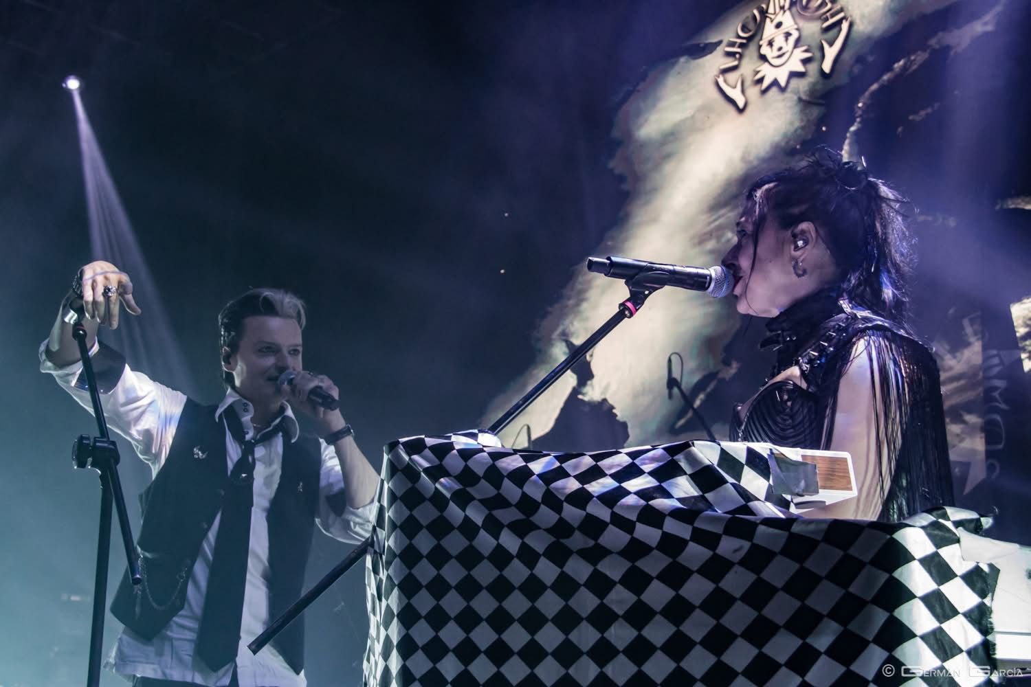 LACRIMOSA CIRCO VOLADOR (8)