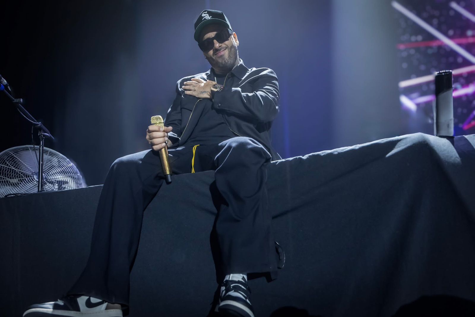 NICKY JAM PEPSI CENTER (1)