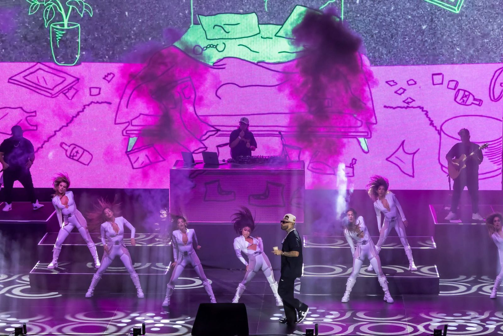 NICKY JAM PEPSI CENTER (4)