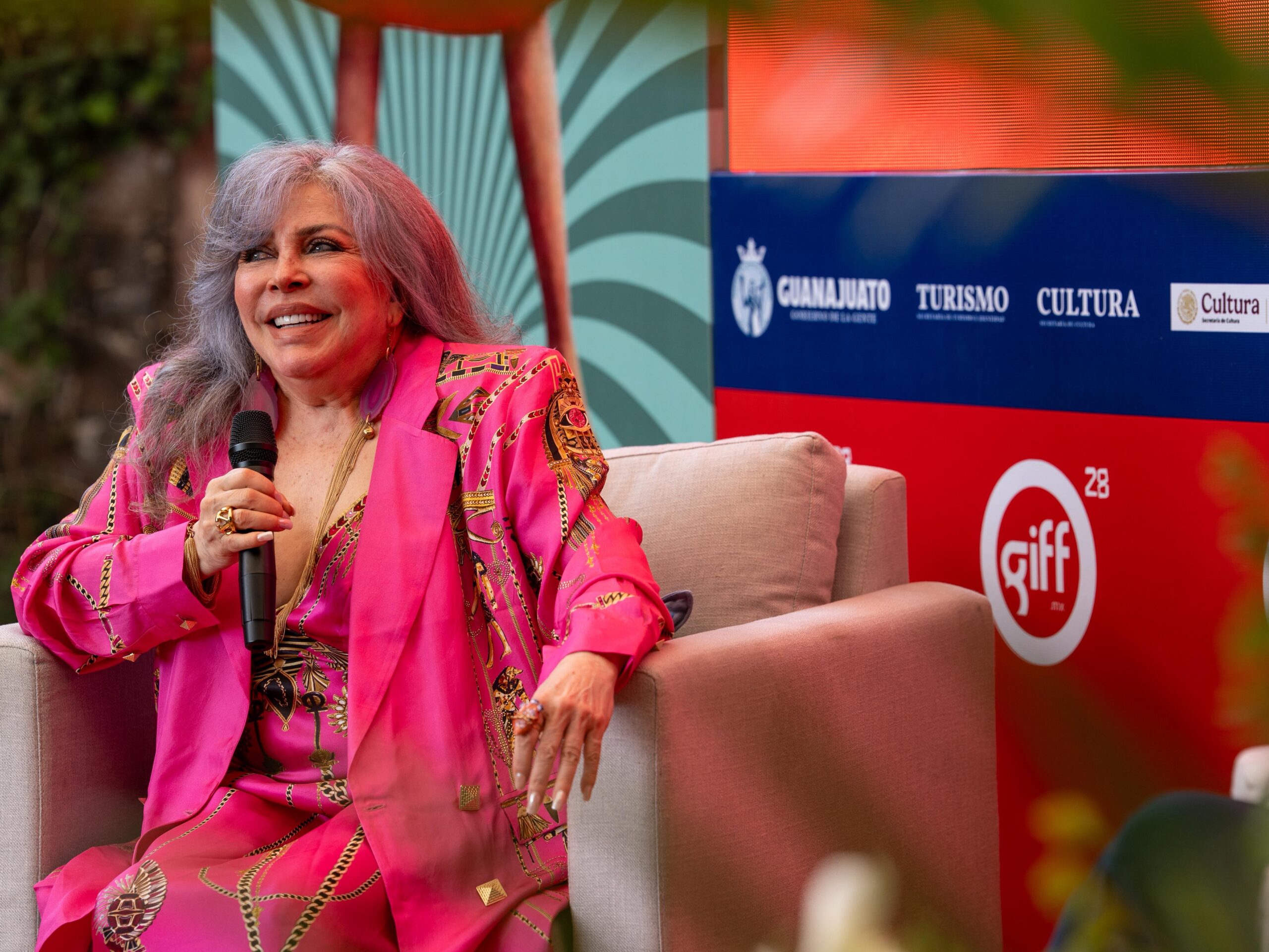 76c56e46-4e3f-4116-b283-b2b6985aba5d