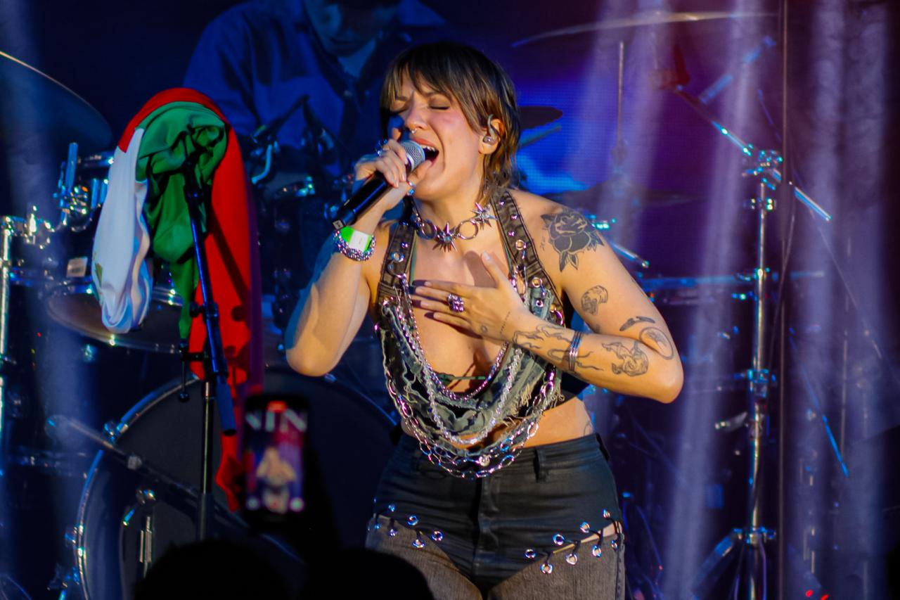 CANINA LUNARIO DEL AUDITORIO NACIONAL 19 DE JULIO 2025 (2)