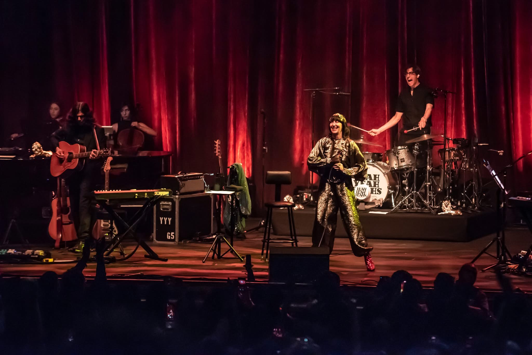 Yeah Yeah Yeahs en teatro Metropolitan