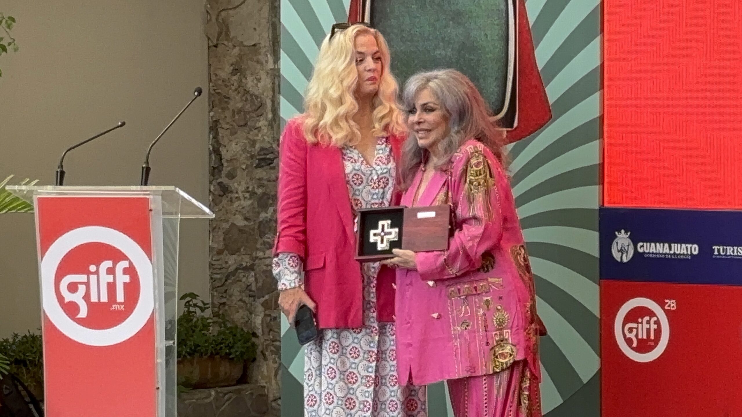 Homenaje Verónica castro en GIFF Guanajuato