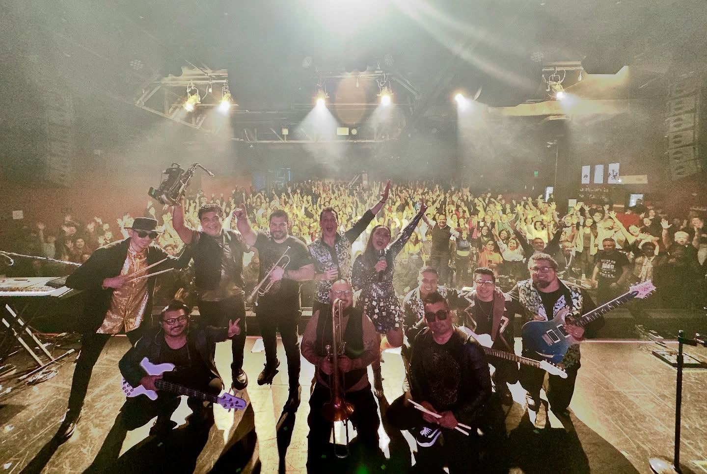 MUZIEK GRAND BAND LUNARIO